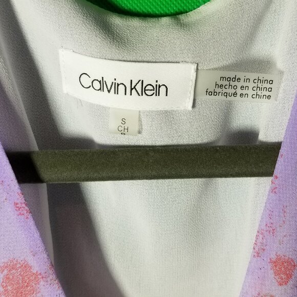 Calvin Klein Womens Small Floral Ruffle Blouse Surplice Peplum Hem Top Purple - Picture 3 of 5